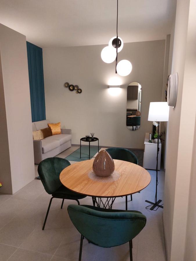 The 6 Apartments 리미니 외부 사진